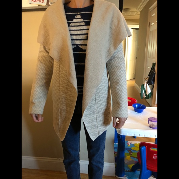 Adrienne Vittadini Sweaters - Adrienne vittadini sweater wrap